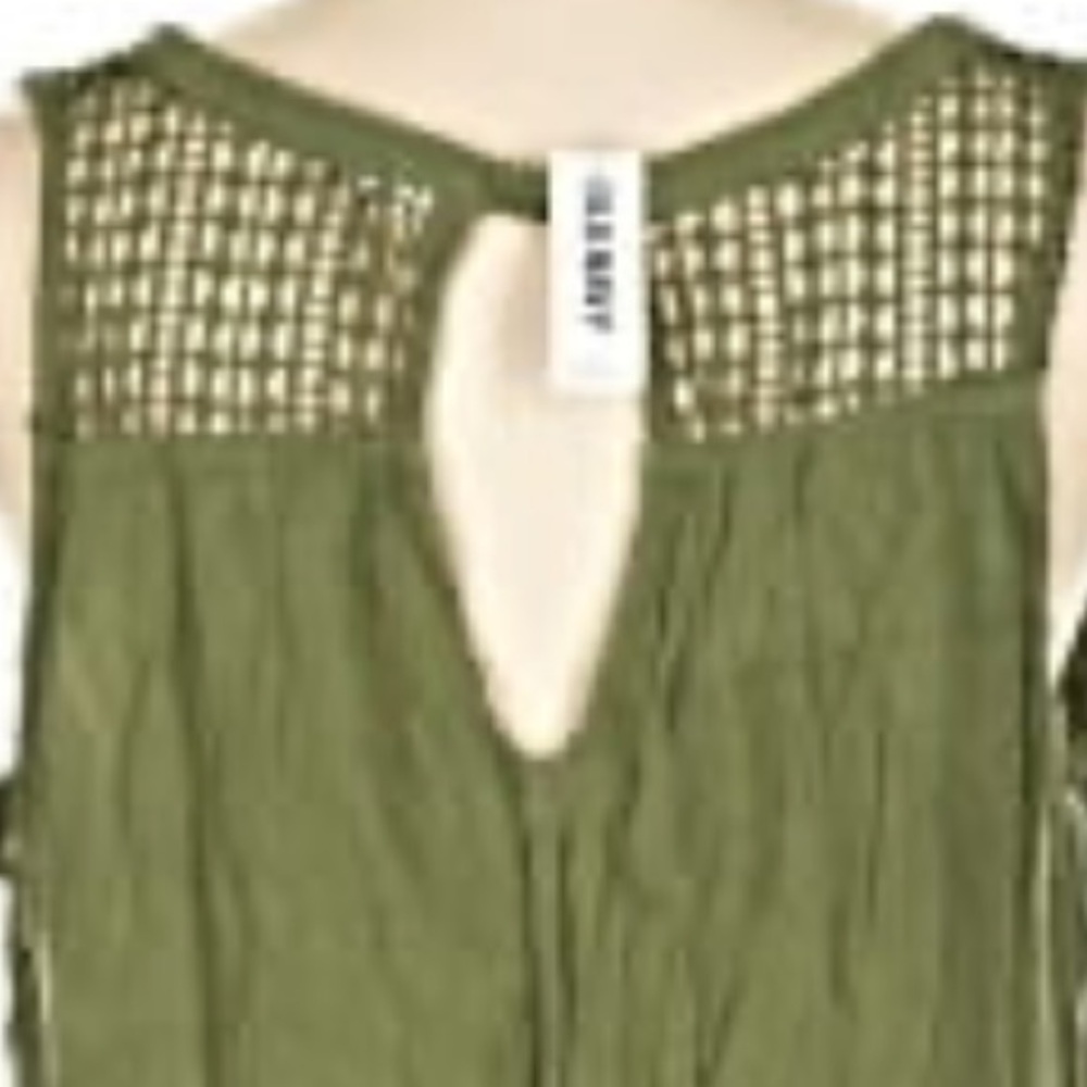 Old navy v neck crochet back swing tank top in army green